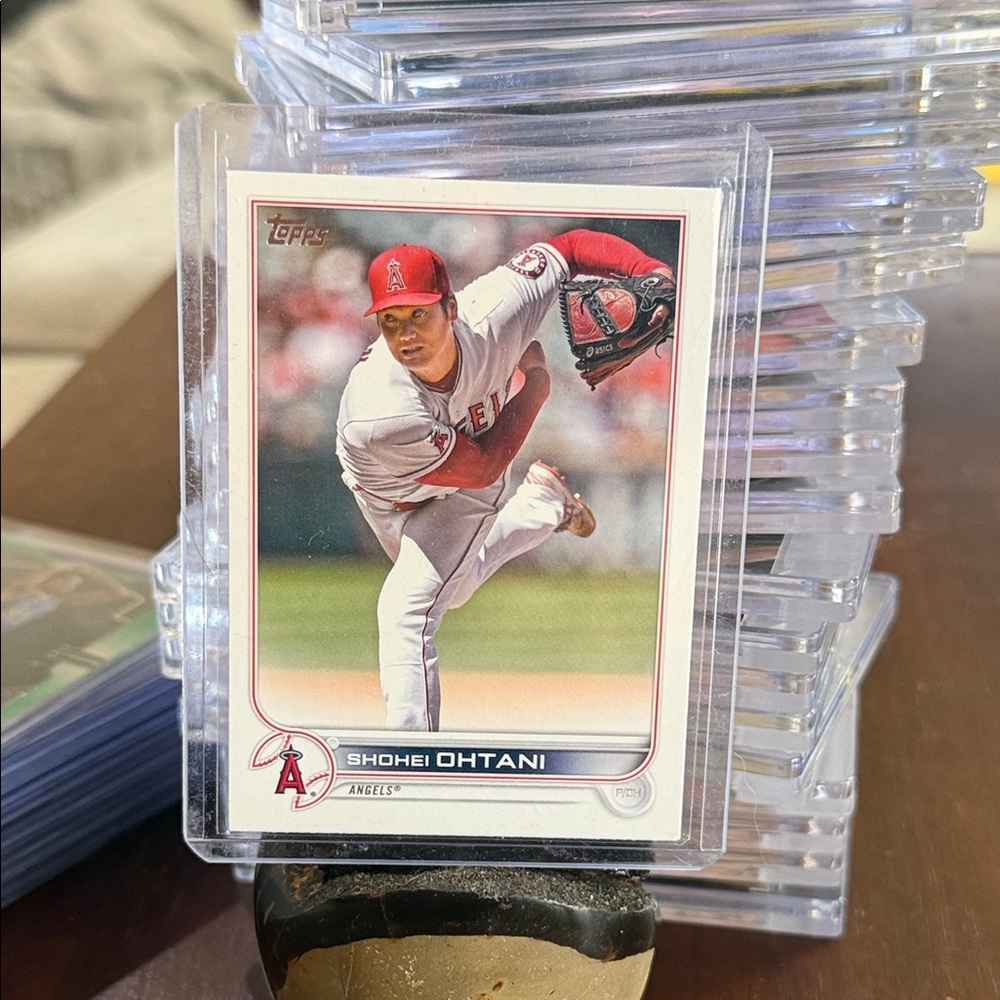 Topps - 2022  Shohei Ohtani #660 - Ready for grading